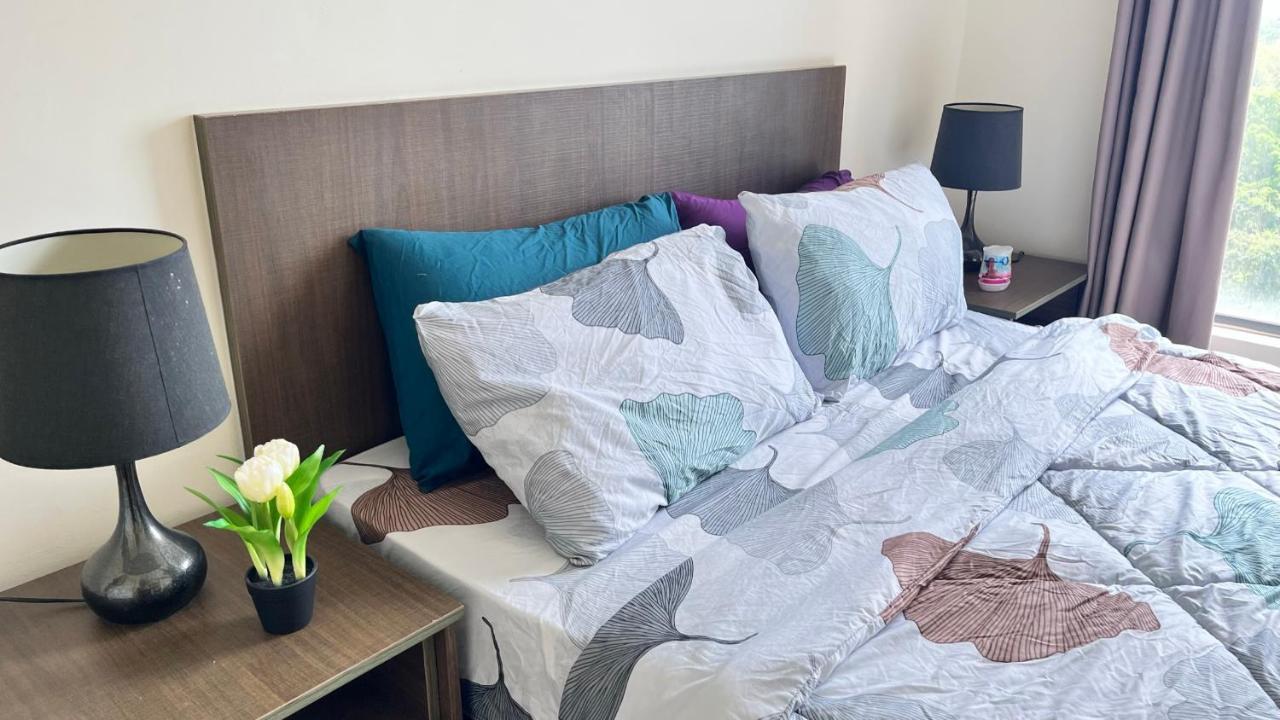 Sea La Vie @ Swiss Garden Apartment *