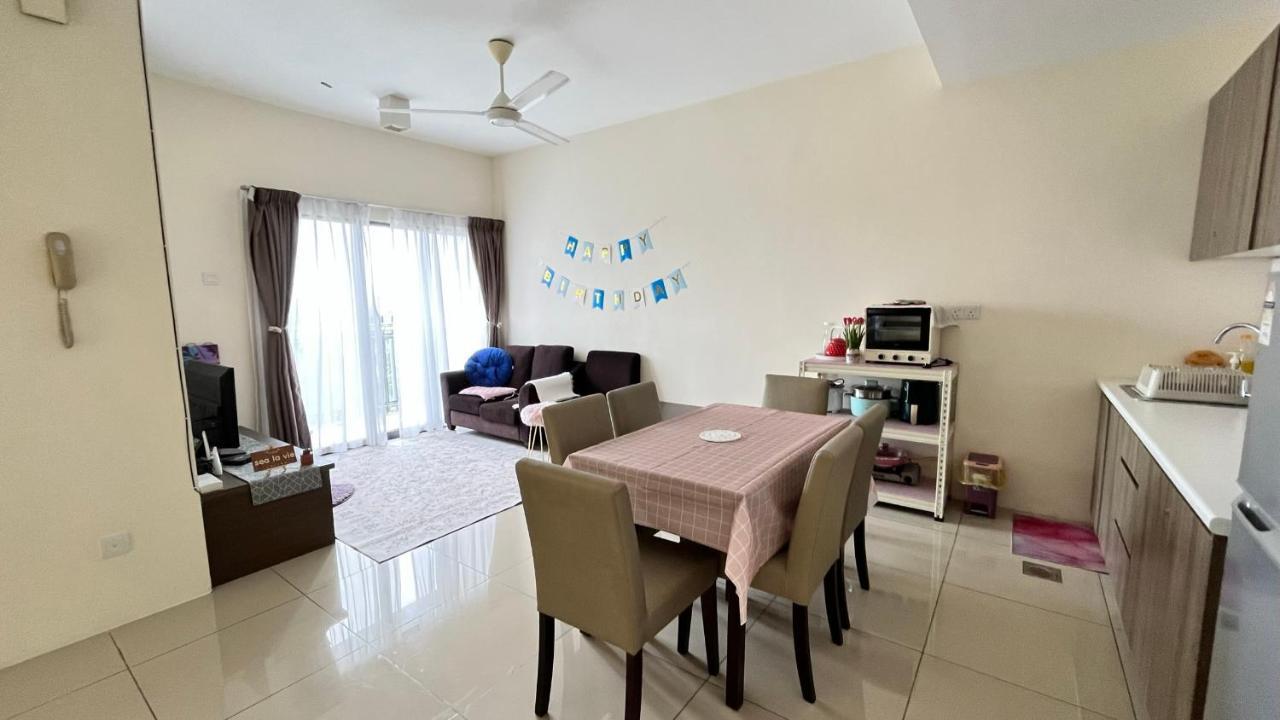Sea La Vie @ Swiss Garden Apartment *